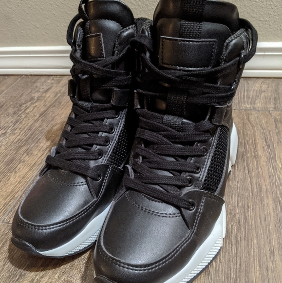 Will's Vegan leather Sneaker Black high top 'Chicago' style LIKE NEW 7.5 Euro 38 - Picture 5 of 8